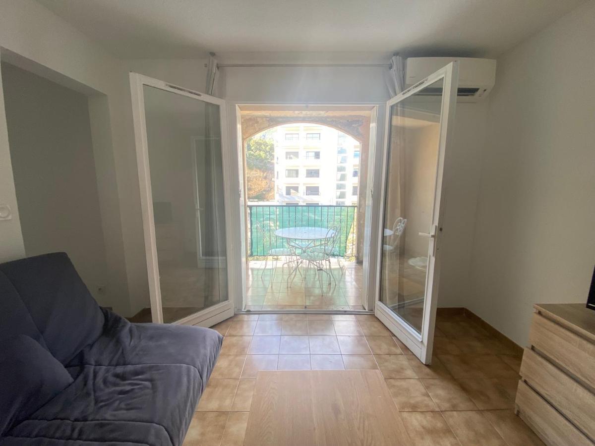 Studio Vue Montagne Avec Parking Gratuit Apartment Bastia  Exterior photo